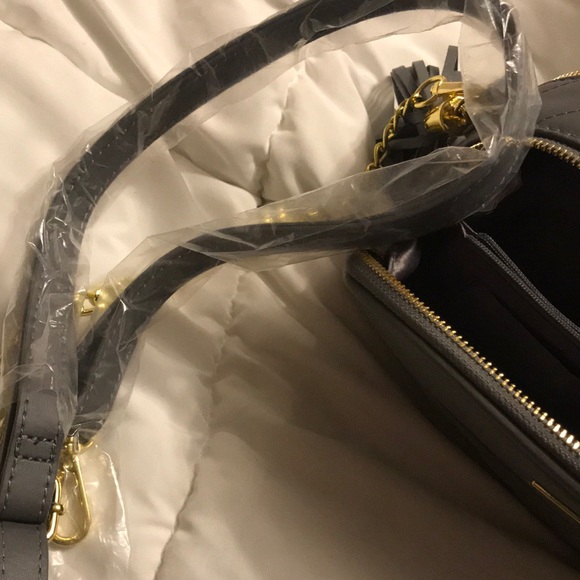 Joy & Iman Crossbody - Picture 6 of 8